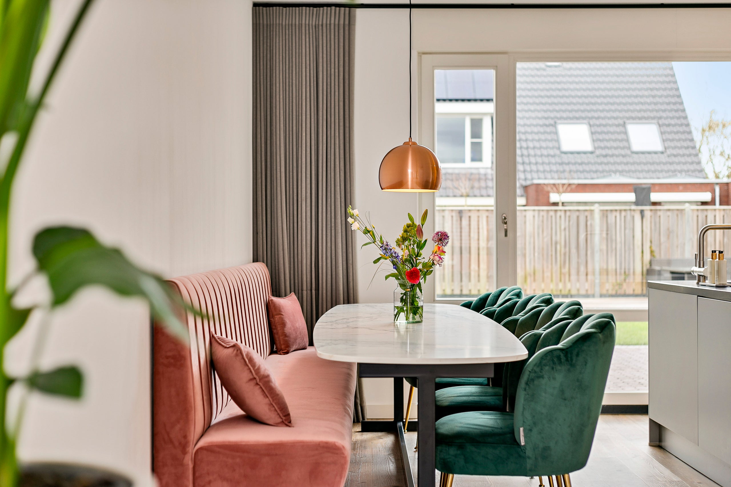 Horeca Eettafel rood groen modern